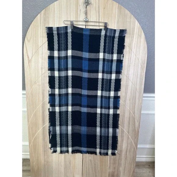 Jill Plaid Fringe‎ Scarf Navy Blue White Blue Acrylic Soft Warm Wrap