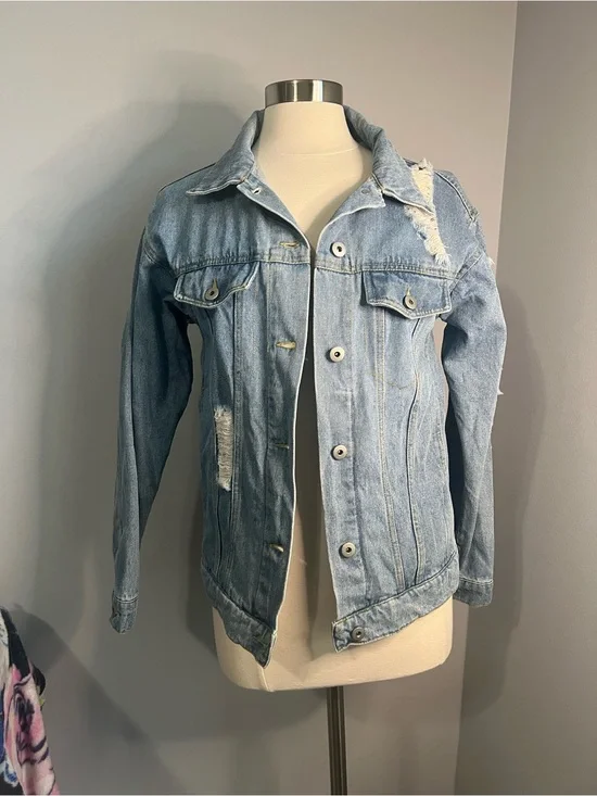 Love Tree Size S Blue Distressed Long Sleeve Denim Jacket Hip Length