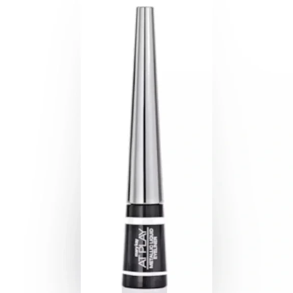 MARY KAY AT PLAY METALLIC LIQUID EYELINER 