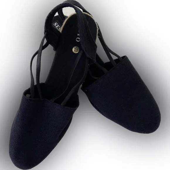NWOB Sesto Meucci Black Canvas Espadrilles Made in Spain 10