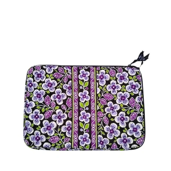 NWT VERA BRADLEY RETIRED Plum Petals Laptop Sleeve
