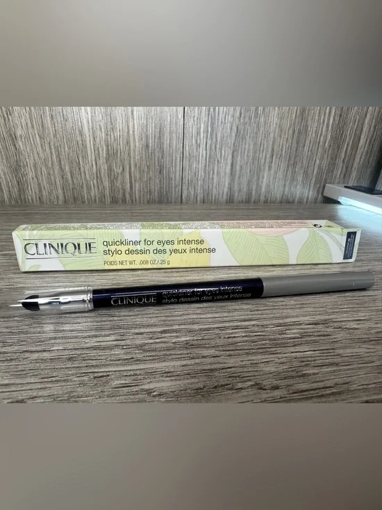 Clinique Quickliner for Eyes Intense — 02 Intense Plum