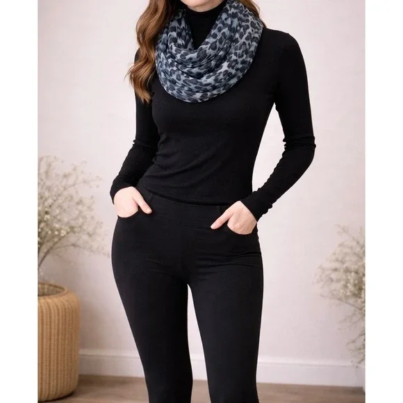 Blue‎ Grey Leopard Print Infinity Scarf Lightweight Animal Pattern Loop Scarf