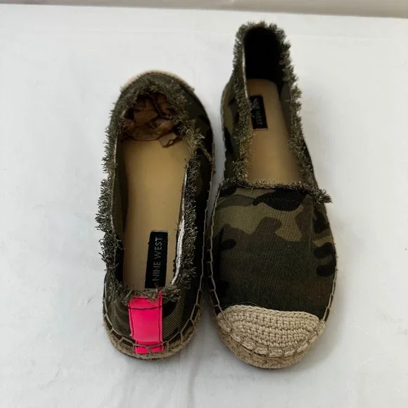 Nine West Camo Canvas Espadrille‎ Flats Green Neon Pink Frayed Edge Mens 7.5M