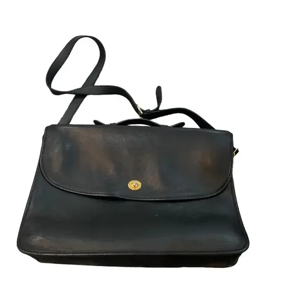 NWOT Black Briefcase Crossbody Bag Leather Dillards Women’s‎ Laptop