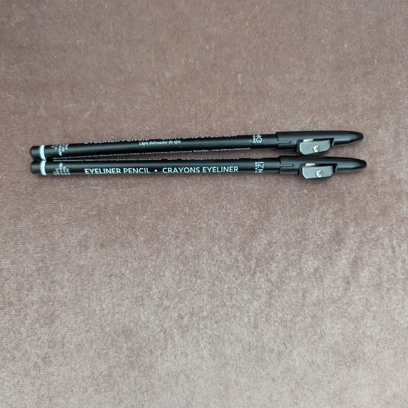 Black Eyeliner Pencil Set