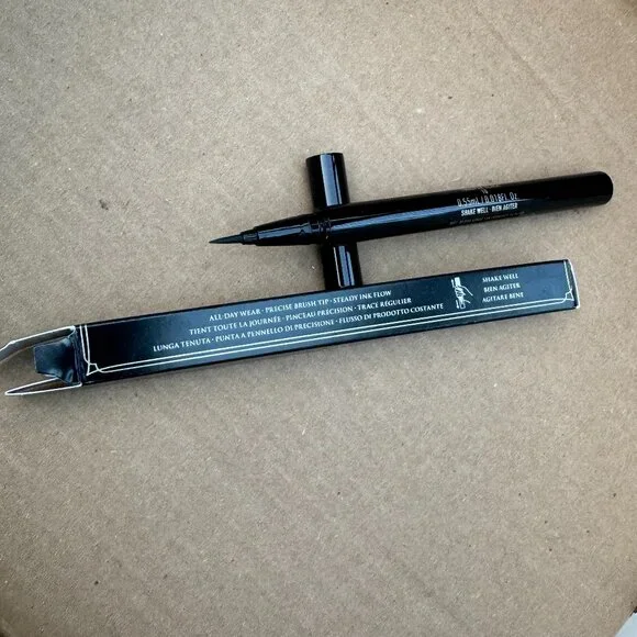 KVD Vegan Beauty Tattoo Liner Waterproof Liquid Eyeliner in Trooper Black, BNIB