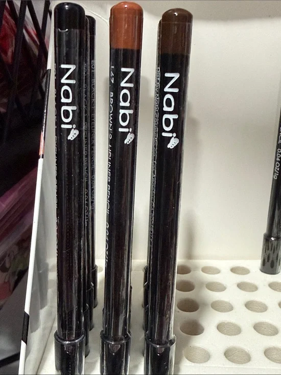 Set of 6 eye liners 2 of each color black, light brown and dark brown