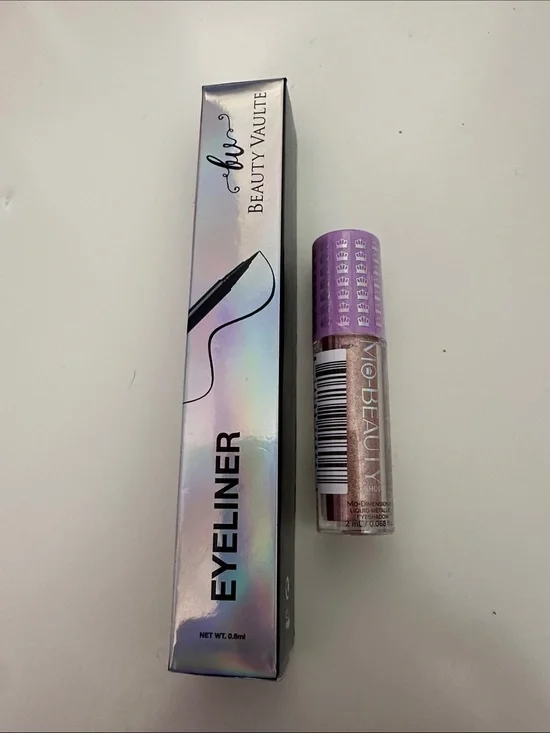 Beauty Vaulte Eyeliner Black & Mo Beauty Liquid Metallic Eyeshadow Duo