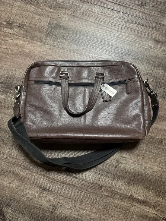 Vintage Coach Brown Pebbled Leather Laptop Brief with Black Strap