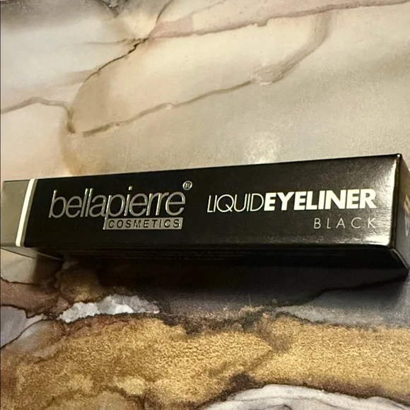 Bella Pierre Black Liquid Eyeliner