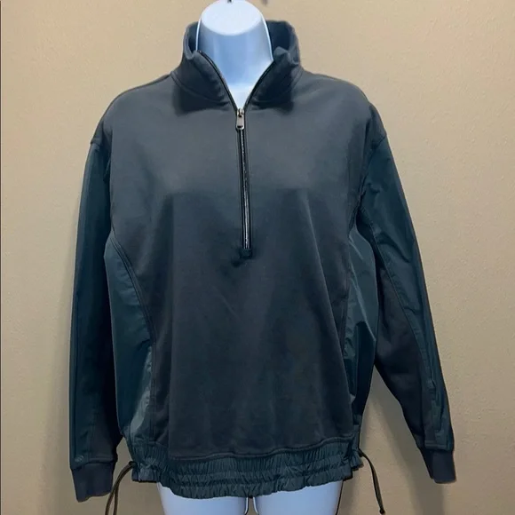 Athleta Gray Utility Jacket with Relaxed Fit and Adjustable Hem