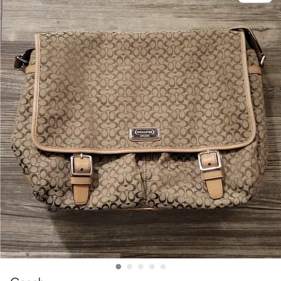 Coach Jacquard Signature Messenger Bag in Khaki and Tan