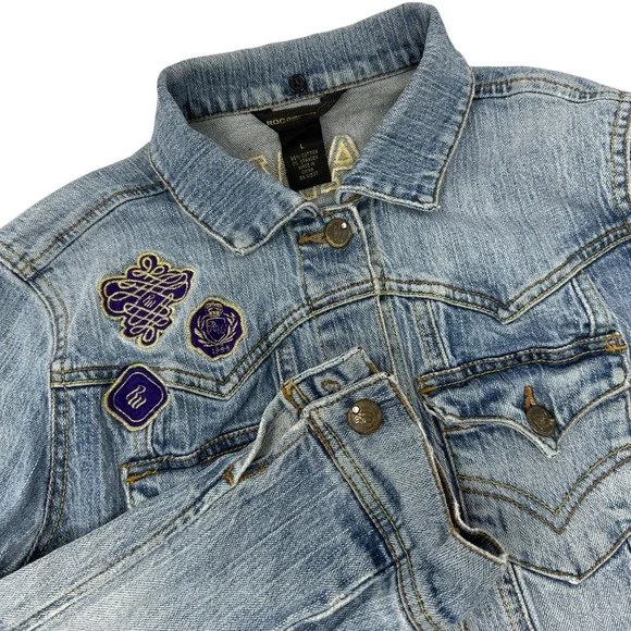 ROCAWEAR‎ Woman's Junior/Kids Light Wash Denim Trucker Jacket Y2K Size Large