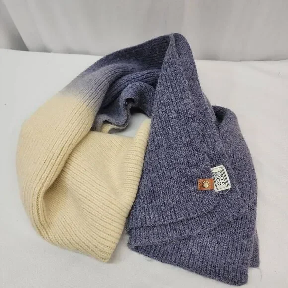 Frye & Co Dip Dye Scarf Wrap Cold Weather Blue Scarf New without tags