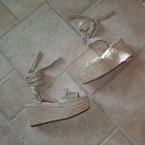 Trina Turk espadrill wedge sandals