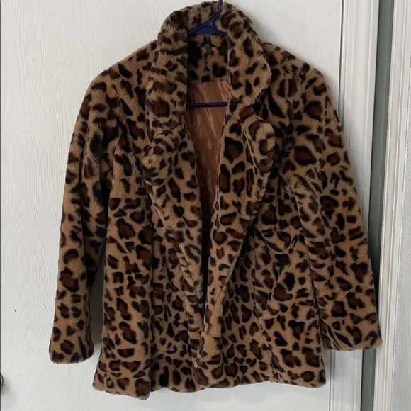💰Leopard Print Faux Fur Teddy Coat Cropped Open Front Lined Size Small