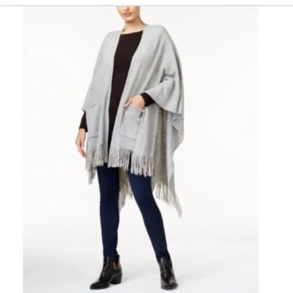 🆕 Cejon Ribbed Fringe Wrap w/Pockets OSFM