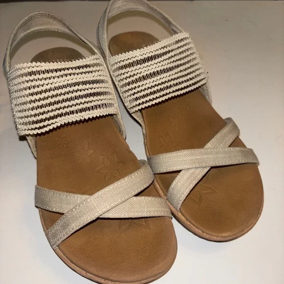 Skechers Cream and Tan Espadrilles