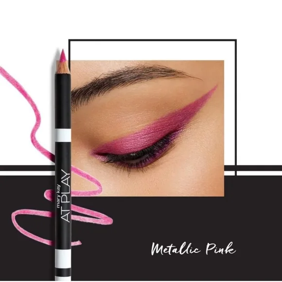 Mary Kay At play Eyeliner in Metallic Pink .
