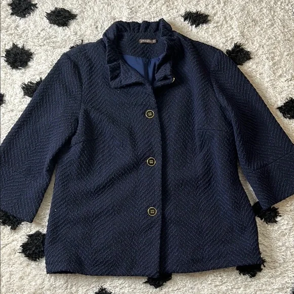 J.McLaughlin size xs blue and black button up jacket with 3/4 wide sleeve