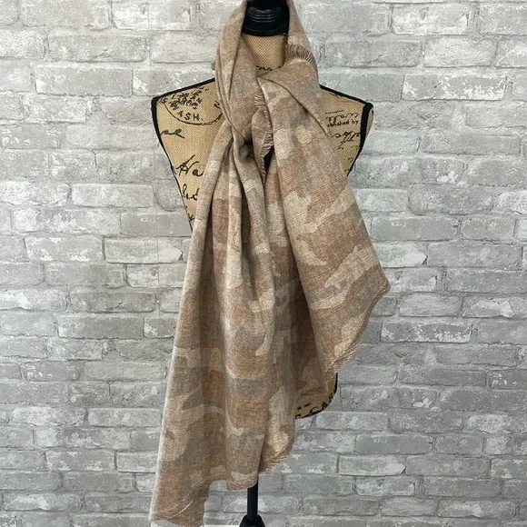 Altar’d State Tan Camo Scarf