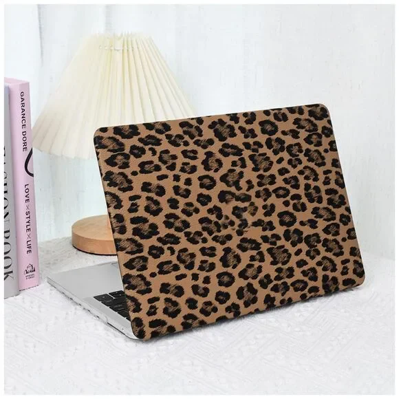 Leather Leopard Print Shell for MacBook Pro 14 in Case 2026-2021 M5 M4 M3 M2 M1