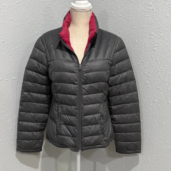 Bernardo Goose Down Women's Gray Puffer Jacket with Pink‎ Lining Packable