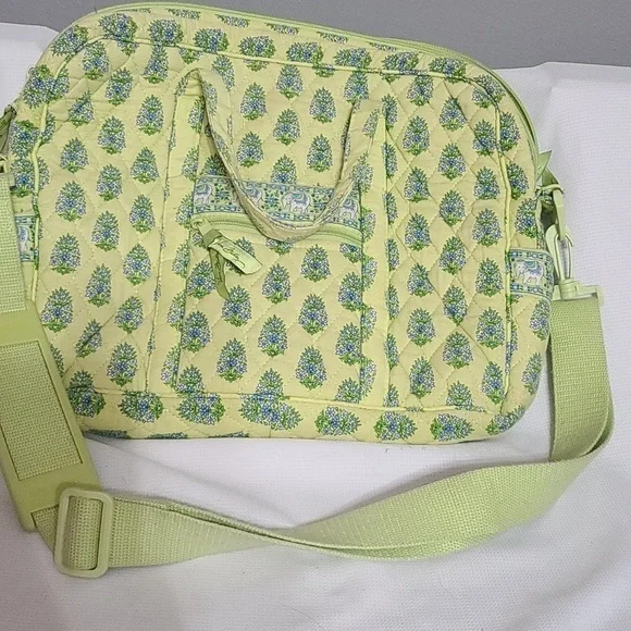 Vera Bradley Messenger Bag Chartreuse W/Blue Flowers Elephants Zips 13x16