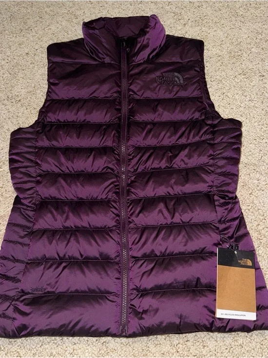 NWT The North Face Sz S ACONCAGUA Down Puffer Vest Women’s Purple BlackBerry