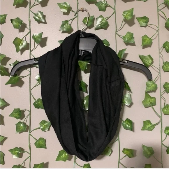 Black Infinity Scarf