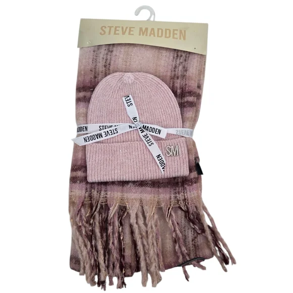 Steve Madden Plaid Fringe Scarf And Beanie Gift Set NEW Pink Beige Cabincore
