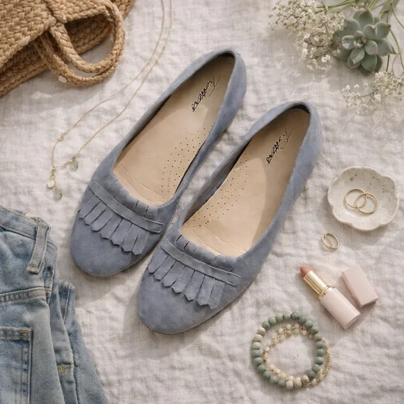 Elegant Gray Suede Women's Loafers