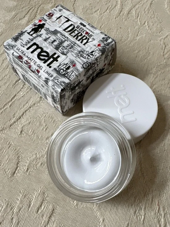 Melt Cosmetics It Welcome to Derry Ultra Matte Gel EyeLiner in Clown BNIB