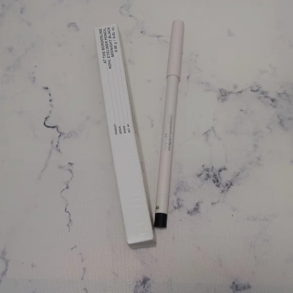 r.e.m. beauty At The Borderline Kohl Eyeliner Pencil Midnight Black New