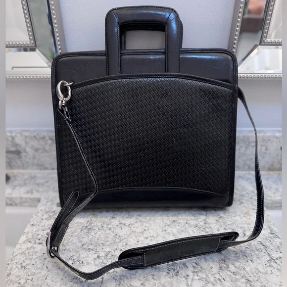 Sleek DeBon Black Leather Women's Travel Business Organizer & Zipper With Strap