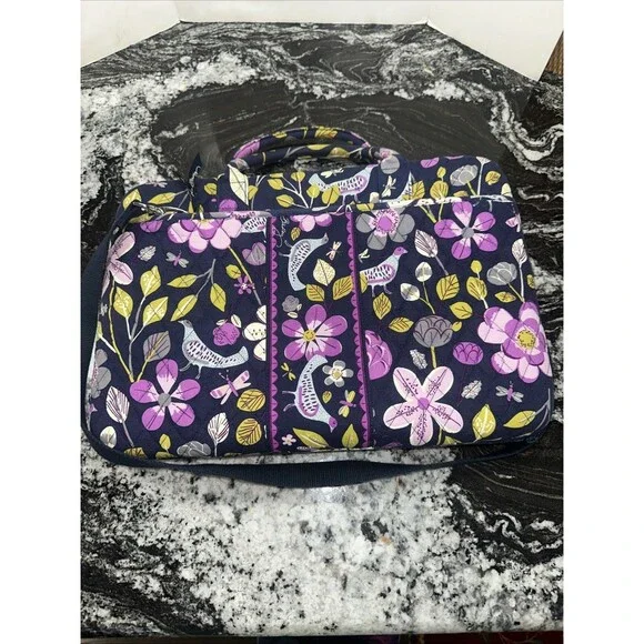 Vera Bradley Floral Nightingale Quilted Laptop Portfolio Hard Shell Bag 17”