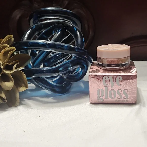 NWT Frozen Fire Jeffree Star Eye Gloss Powder