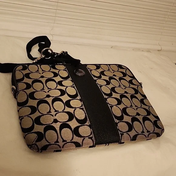 COACH LAPTOP OR TABLET CASE