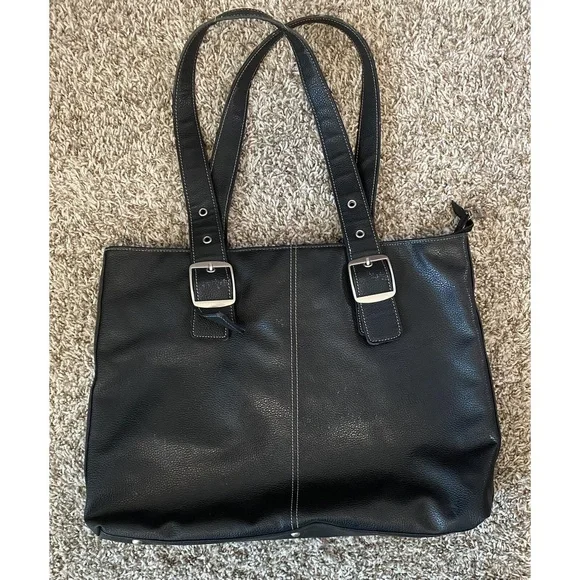 SOLO Black Leather Double Strap Computer Laptop Bag - Large with Red Interiors