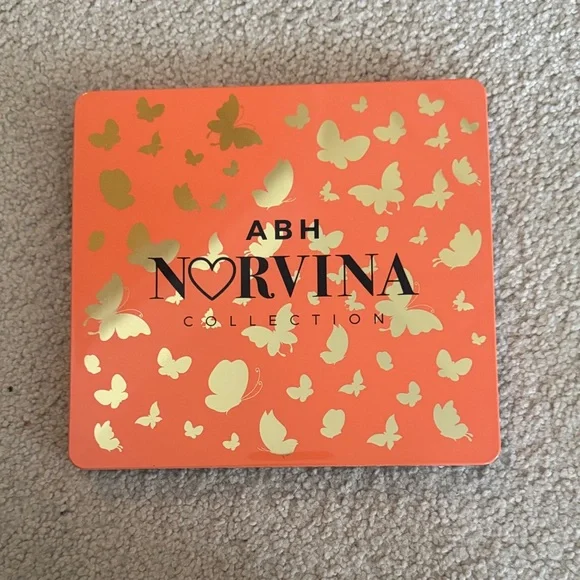 Anastasia Beverly Hills norvina Black and Orange Pro Pigment Palette