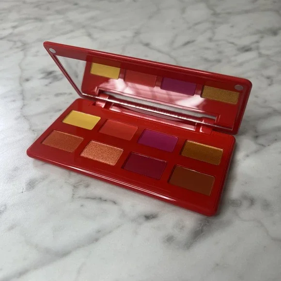 Artist Couture Caliente Eyeshadow‎ Palette