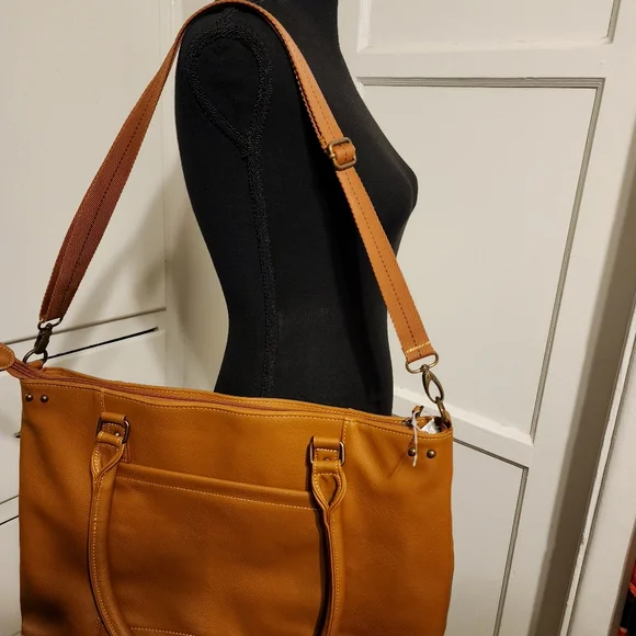 Women's Laptop purse Designed by Solo New York
