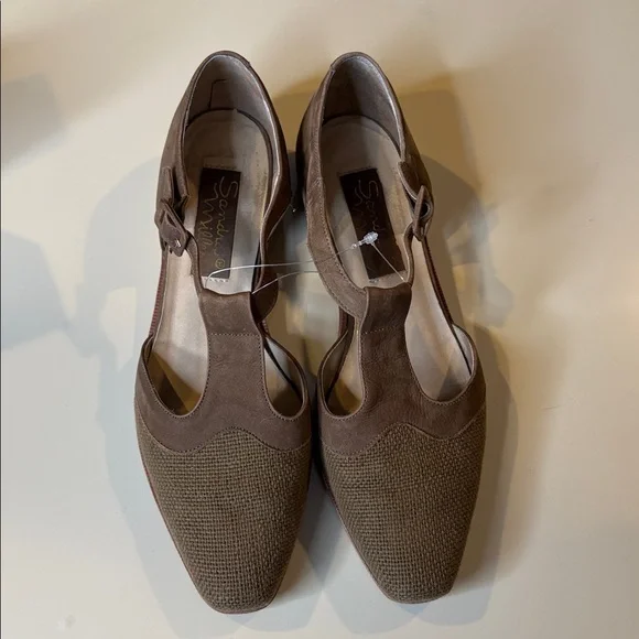 Sandra Miller Brown Raffia &‎ Suede T-Strap Flats – Made in Brazil Size 8.5M