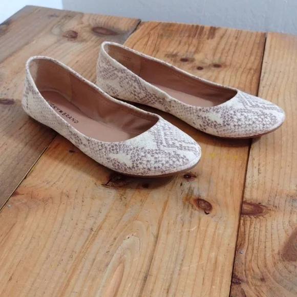 Lucky Brand Emmie Snakeskin Print Leather Ballet Flats Size 7.5 NEW