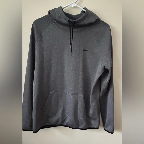 Nike Therma Fit Training Hoodie Womens Large Long Sleeve Gray Pullover‎ Comfort