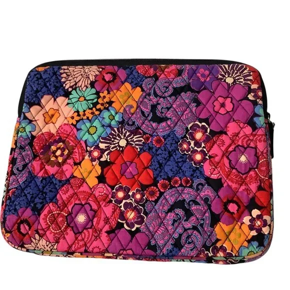 Vera Bradley Floral Quilted Padded Laptop Sleeve With Zipper Closure 14