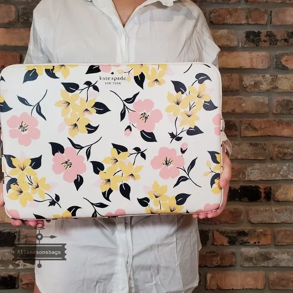 NWT Kate Spade Laptop SLEEVE Universal Lily Blooms FLORAL Pink Multi Authentic