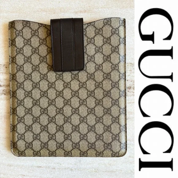 GUCCI Beige/Brown GG Supreme Canvas and Leather iPad Case