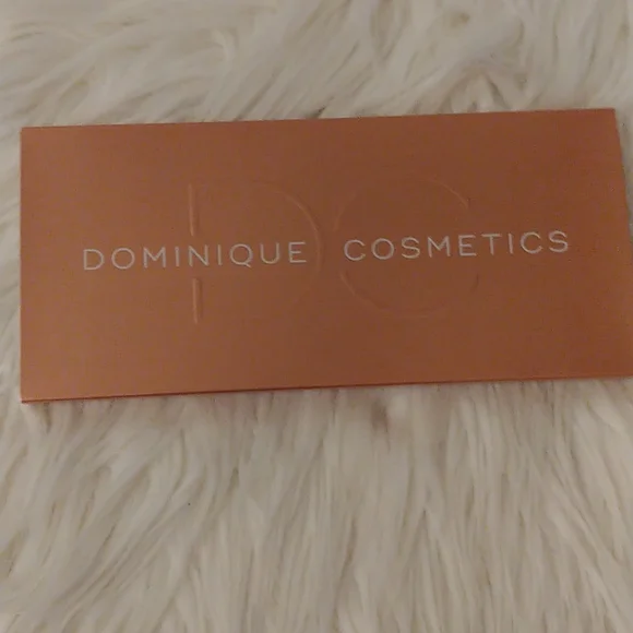 💝FIRM! NWT DOMINIQUE COSMETICS LATTE EYESHADOW PALETTE